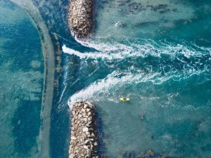 Vue aérienne d'une activité Kayak dans le Finistère